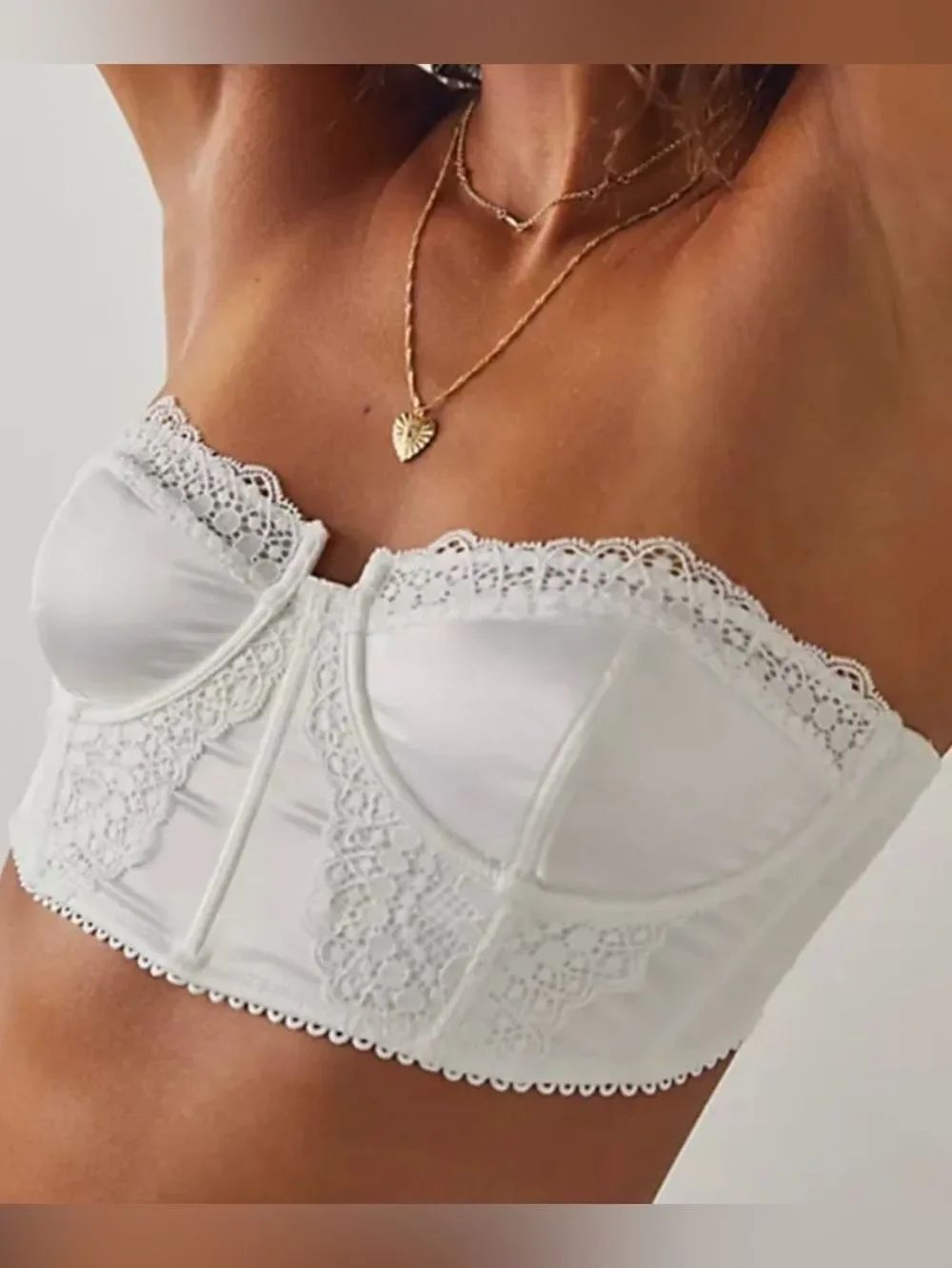 NWOT Intimately Free People Lots of Love Underwire Lace Bra Ivory Size Small